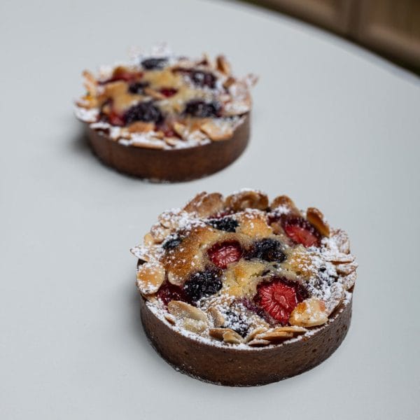 6 Unidades Tarteleta Frangipane y fruta de estación individual