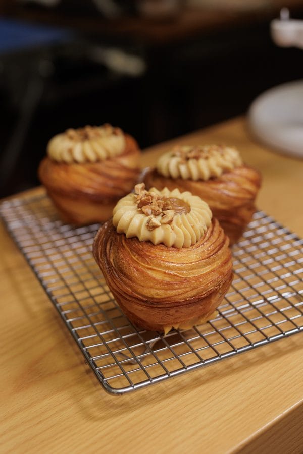 4 Unidades Cruffin Caramel